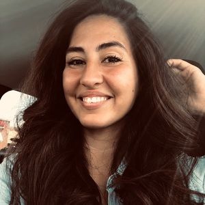 Meet your Posher, Lorena